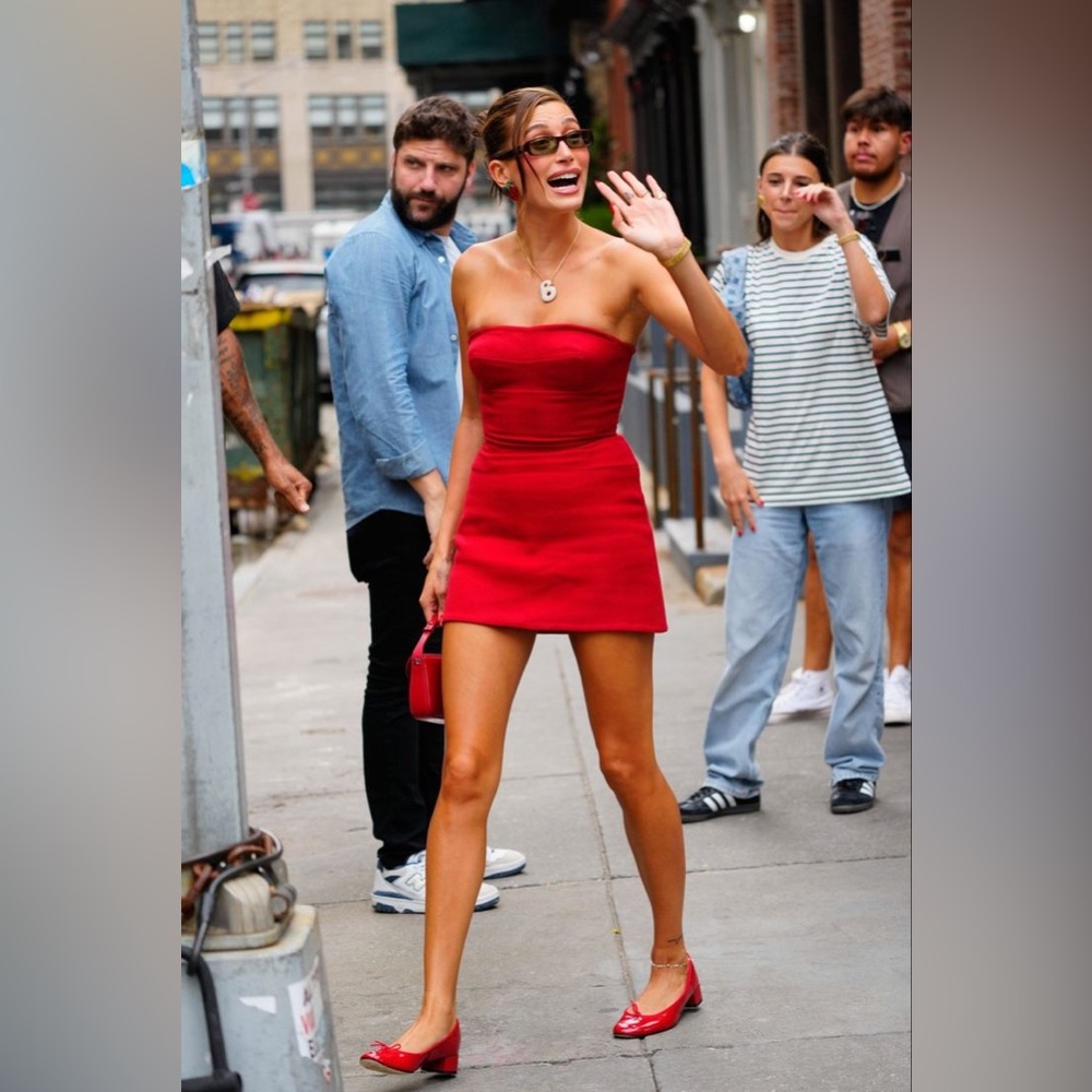Hailey Bieber’s Red Ballet Flat♥️